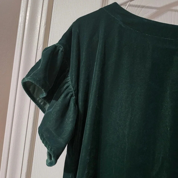 Gap Hunter Green Velvet Shift Mini Dress, Short Ruffle Sleeves, Crewneck, EUC! - Picture 8 of 11